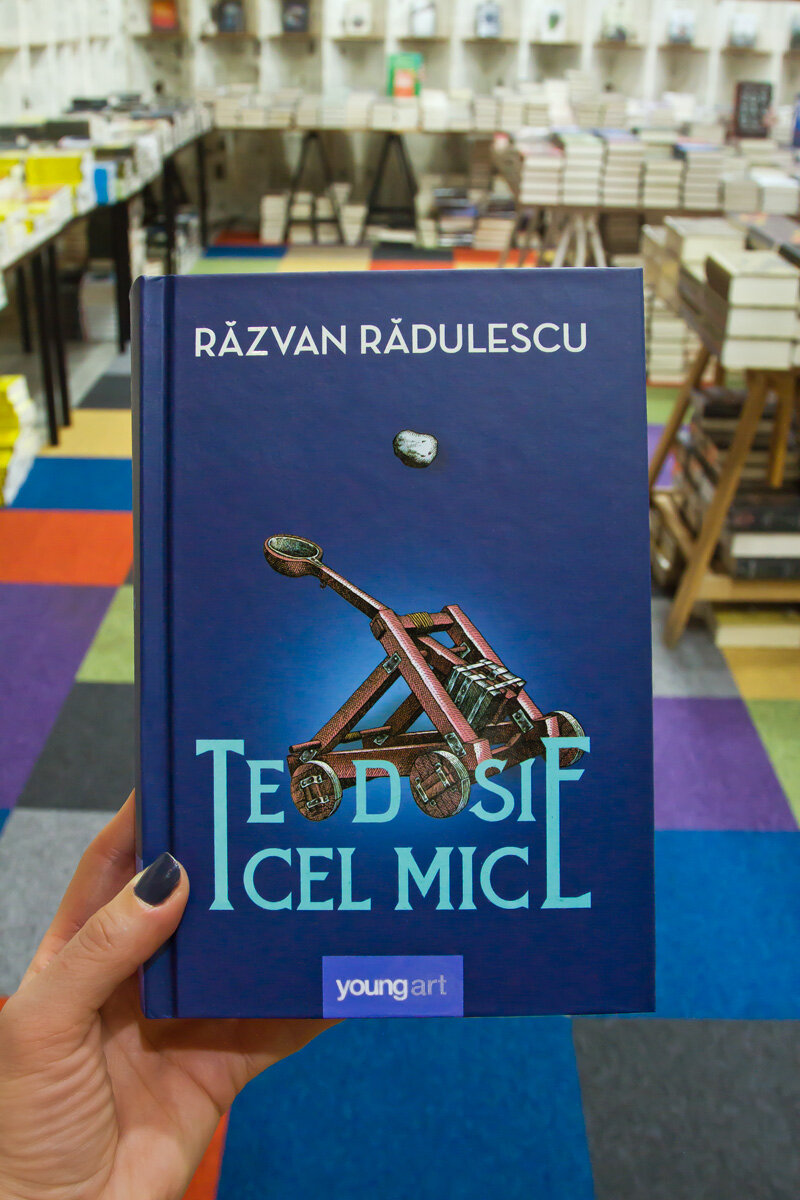 Teodosie cel Mic, Răzvan Rădulescu, Editura Youngart