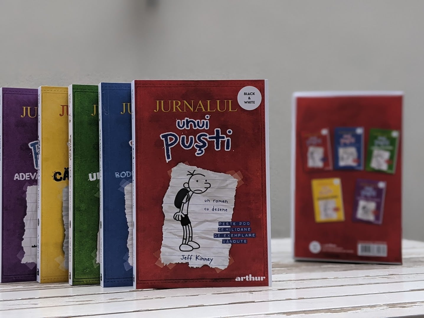 Jurnalul unui puști, Jeff Kinney