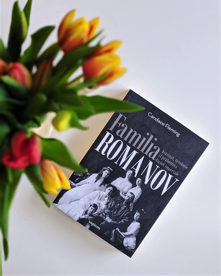Familia Romanov, Candace Fleming